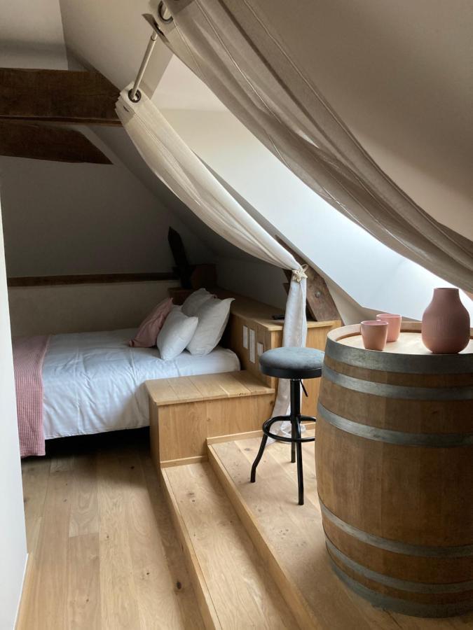 Le Moulin De Bretigneul Bed and Breakfast Saint-Aubin-des-Landes Εξωτερικό φωτογραφία